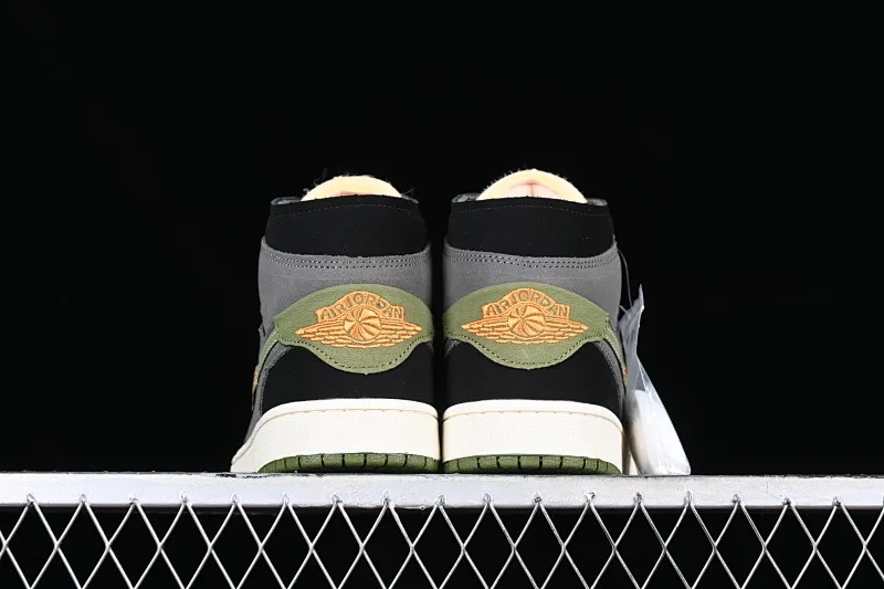 All categories Air Jordan Jordan series basketball shoes Air Jordan 1 Mid Air Jordan 1 Mid SE "Craft" AJ1 Joe 1 black coal gray China casual sneakers FD6817-003